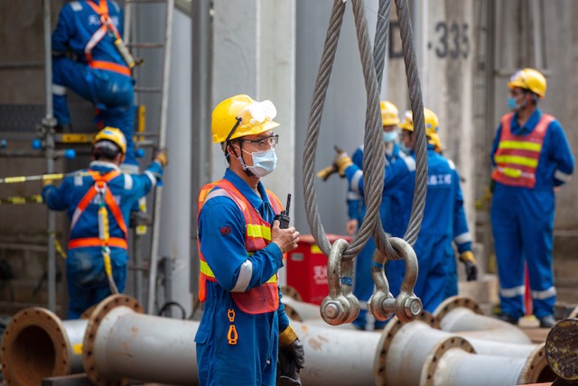 检修 吊装指挥.JPG