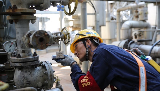 严格质检 保证质量.jpg